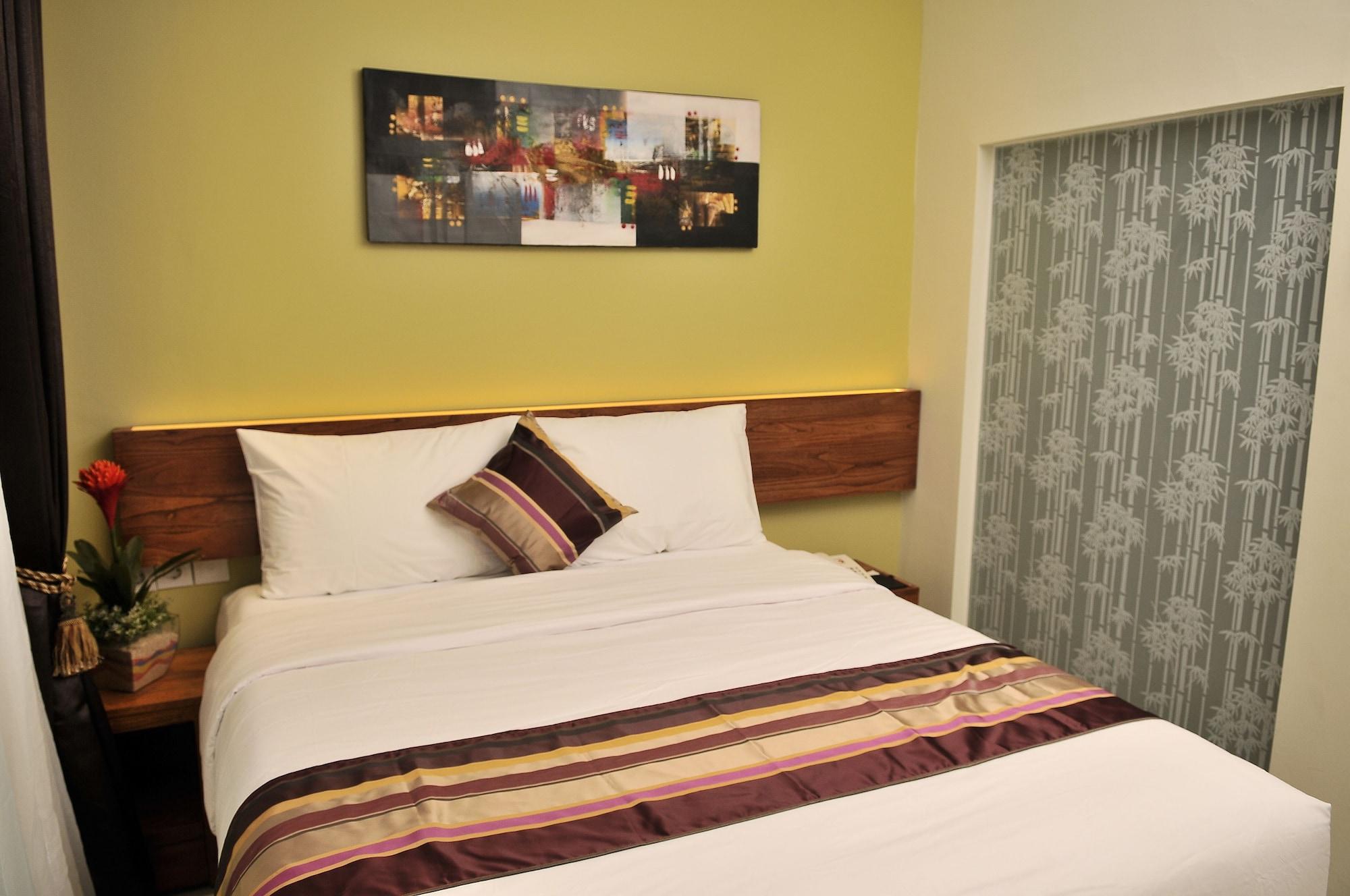 Biz Boulevard Hotel Manado Exteriér fotografie