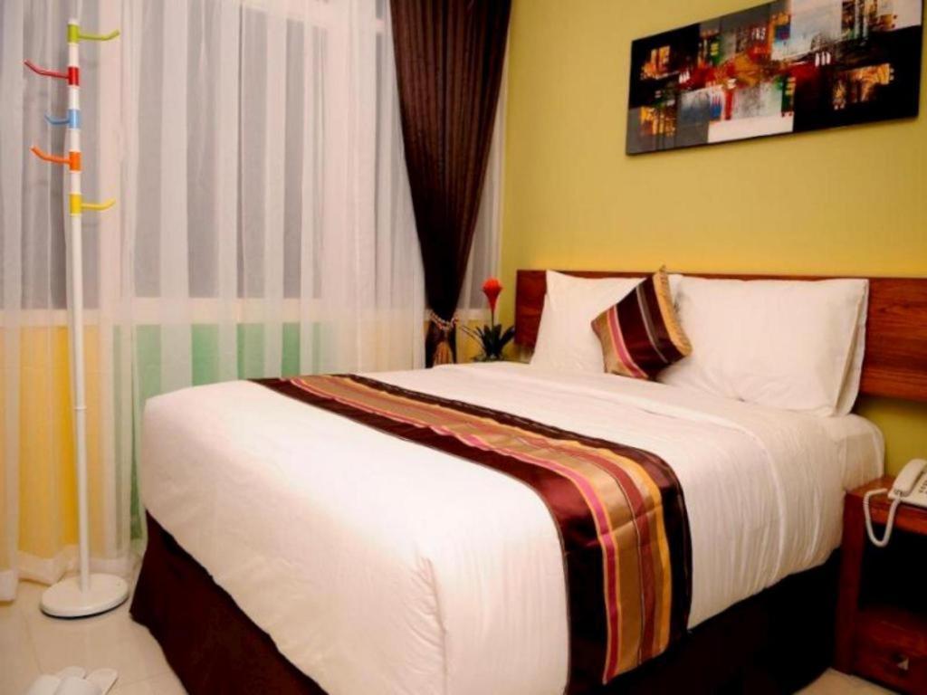 Biz Boulevard Hotel Manado Exteriér fotografie